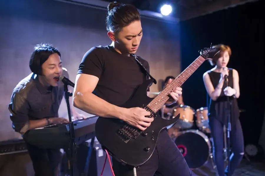 各大超high音乐乐队,专业性感dj 疯狂摇滚,朋克,重金属,bbox 高潮一波