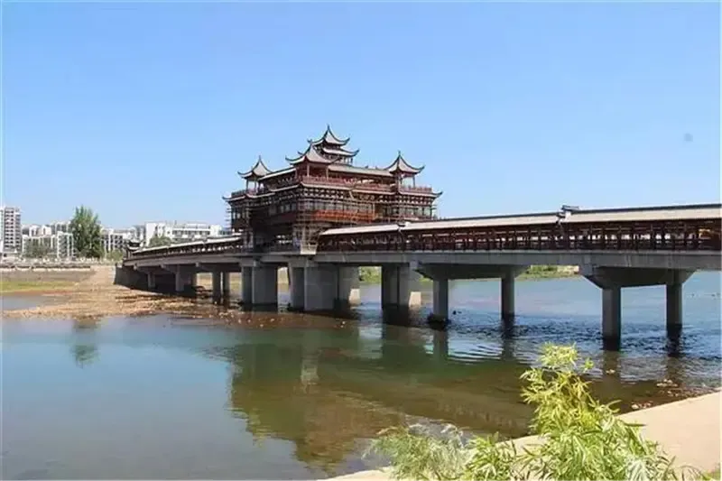 【恒大滨江左岸】时光如此可贵 怎能在路上浪费?