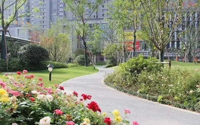东方诚园车位开售