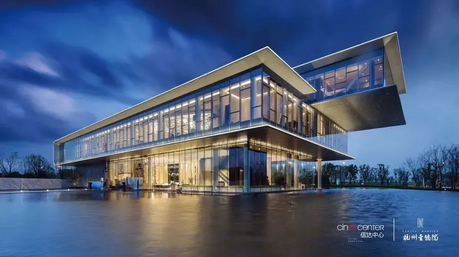 融创·东南府|当美成为一种天性,绽放的力量是无可比拟的