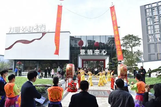 方圆·南海小城之春