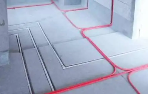 电线布线万万别横平竖直,电工要敢这样装,让他赔钱翻工!