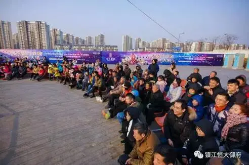 皇家马戏团空降大港，嗨翻全场
