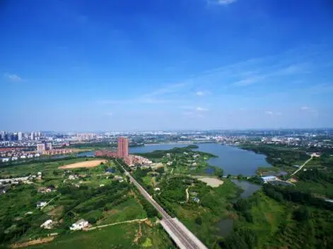 惊艳！总价100万买精装湖景房，明天就开盘！