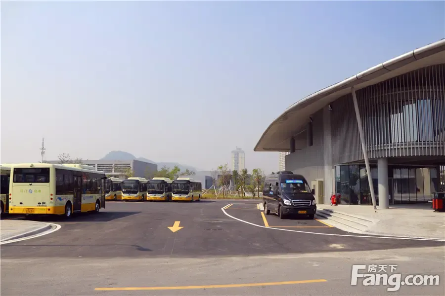 滨江新区超级工程落成 体育 内部实探