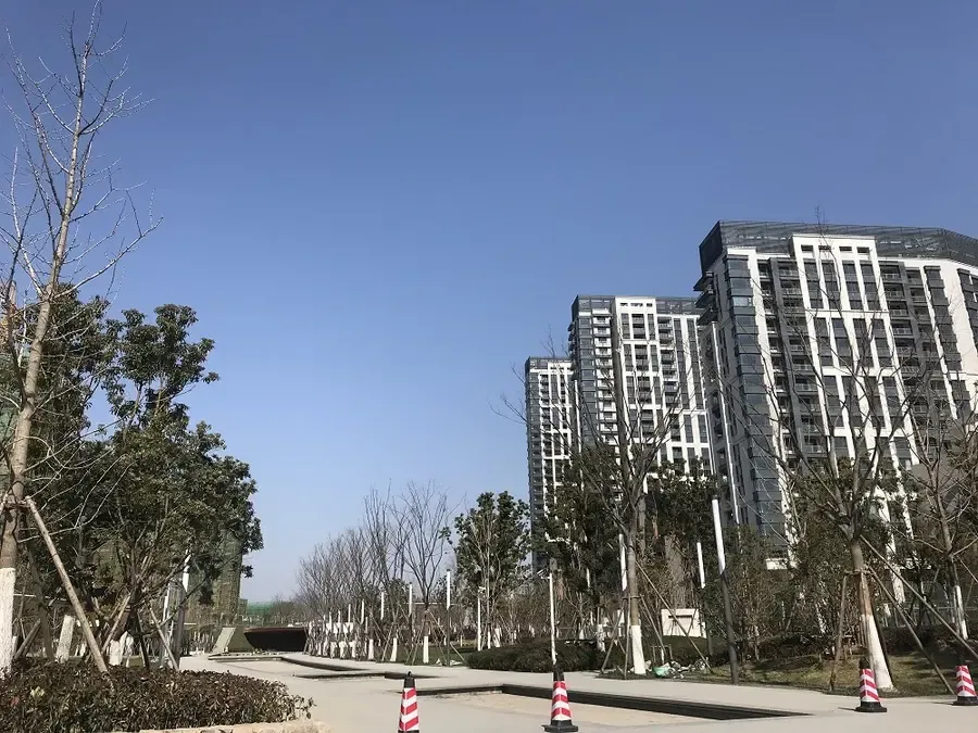 规划超级宏伟的项目上海长滩,自去年夏天以来,因为一期漂亮