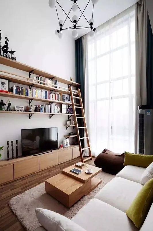 为省钱,老公用废砖砌了个电视柜!朋友看了说像土地庙?