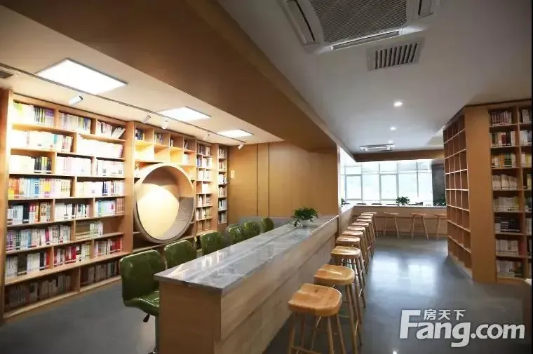 咸阳有座图书馆建在公园里,湖畔边_房产资讯-咸阳房天下