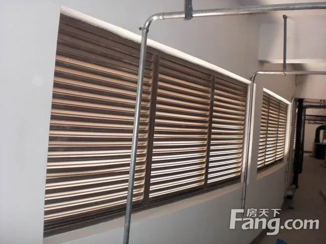 通风百叶窗帘特点 百叶窗的种类 房天下家居装修网