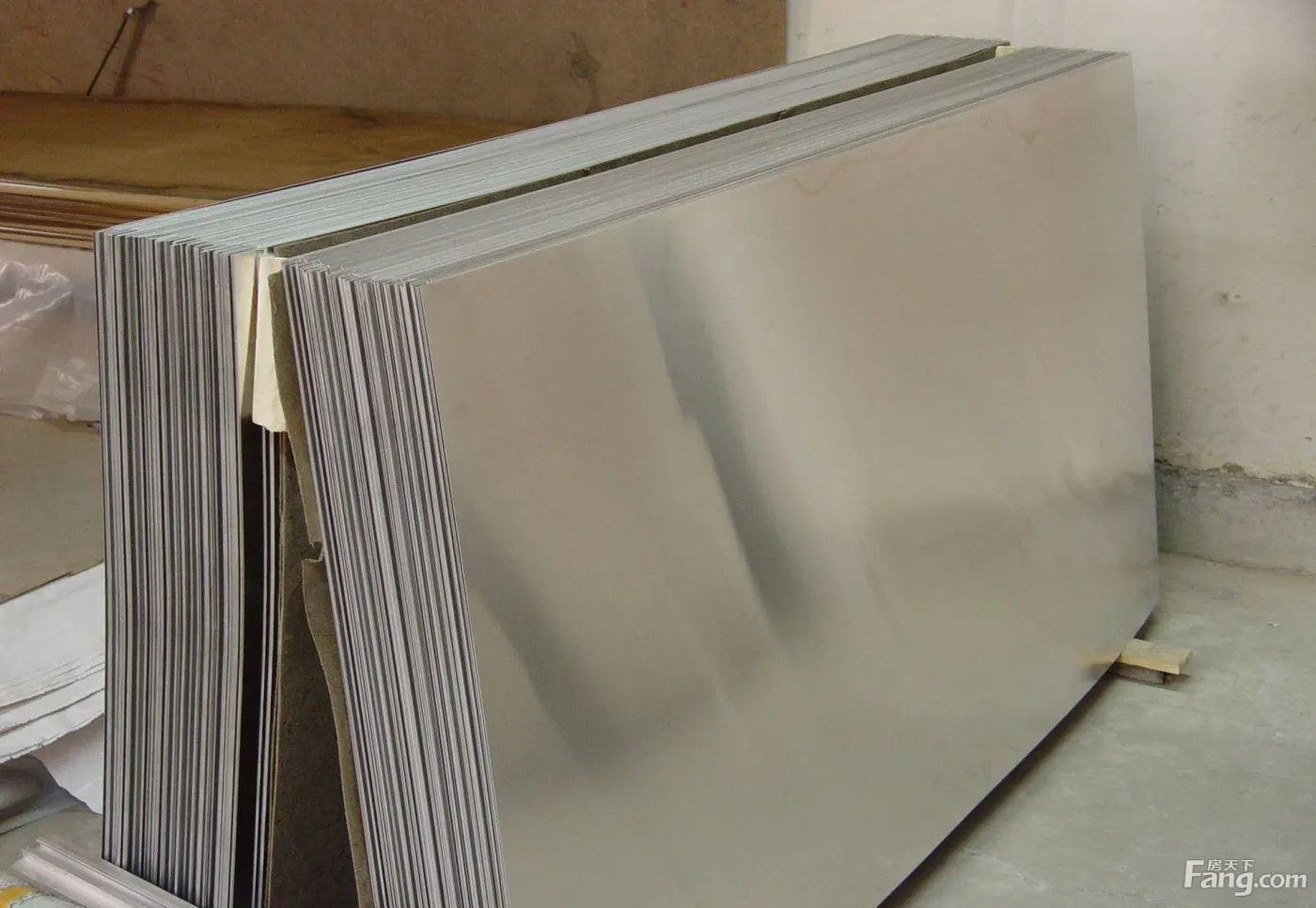 镜面纯铝板,做镜面用什么纯铝板?