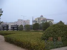 此房户型格局好,采光好,无遮挡,出行方便