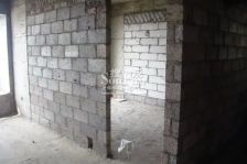 柳沙国宾区 半岛康城一房小户型 房子保养好很干净