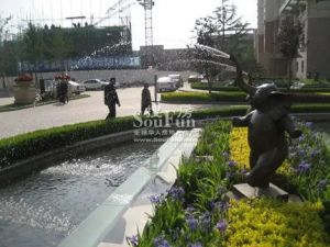 鸿运润园精装修花园式小区采光好交通方便地铁口
