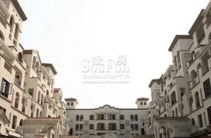 皇冠国际社区一期3室1厅东南