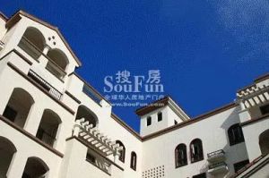 皇冠国际社区三期3室1厅南