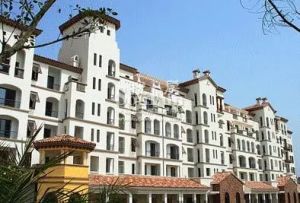 皇冠国际社区一期3室1厅南