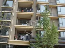 摩天轮万象城旁 可看江景 大两房 拎包入住 房子在10层