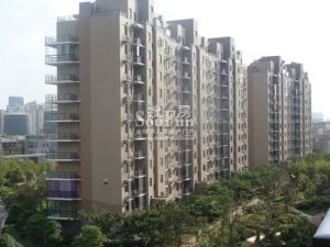中大青山湖花园南北通透,采光好装修好,环镜优美视野好,诚心出售