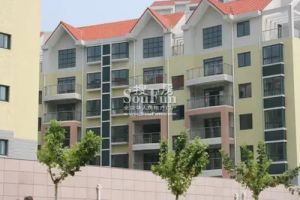 婚装 铜锣湾商圈近地铁紧凑型三房中间楼层