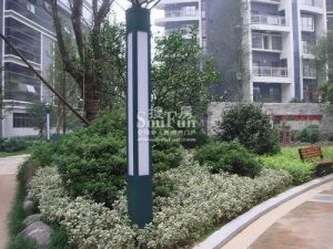 此房楼层好,价格便宜,适合居家。