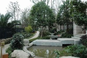 保利公园198玫瑰郡4室1厅东南