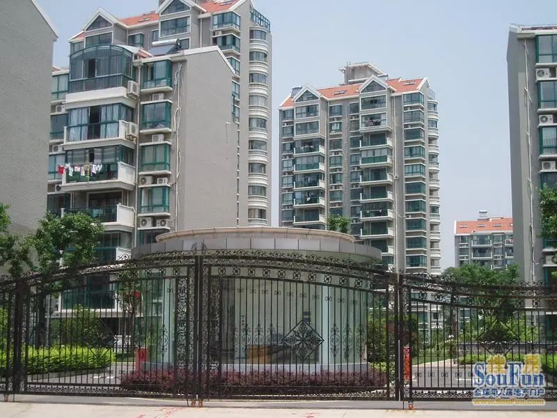 小区相关图