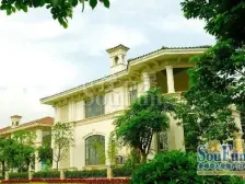 恒大御景半岛别墅 位置好 带花园 采光好 看房方便