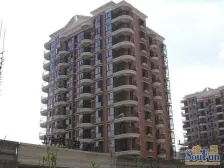 别墅社区,带长租固定车位,有产权车库,近第帖,有薛曲,环境好