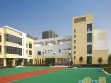 万科精装五房,南北双阳台,带大露台边套!