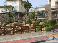 新世纪上河居 毛坯 中间楼层 诚心出售