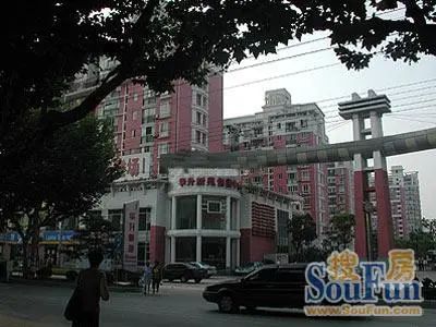 小区相关图