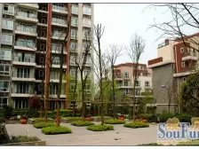 格林美地小高层,两梯四户,精装修,业主诚心出售