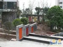 一米阳光精装修正规一房,户型方正,业主很诚心出售