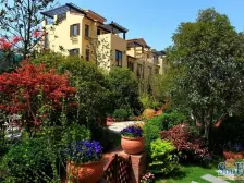 龙湖滟澜山(别墅) 5室3厅 南 北