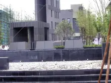 边套大花园,可装电梯,看房方便,未住过人全新!