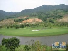 庆隆一线高尔夫下叠端户花园200平可停2个车无管理费