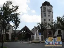 英郡雷丁 4室2厅0卫 南北