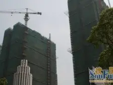 地铁口70年产权住宅,带2000元每月租约