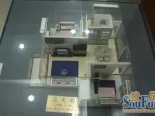 井冈山大道 蓝天郡 四室两厅 出入方便