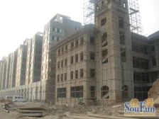 天山绿洲,房子户型好,结构好 房屋老证有钥匙随时看