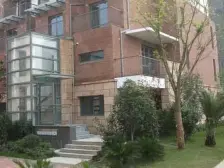 电梯房,顶层复式,通风视野俱佳,前后楼距超宽,送露台