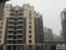 品质小区,精装修,不靠路,小区新,配套齐全,环境好