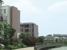 小区环境好,配套完善,业主诚心出售