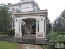 您苦苦寻找的不靠高速的景观大三房,有钥匙随时能看了