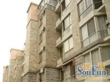 花园洋房,闹中取静,近地铁飞机户型!