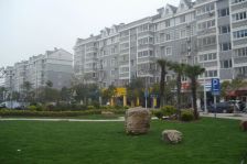 中兴花苑 大三房 位置号 随时看房