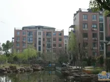 国香雅苑 装修保养好 好楼层 近轻轨 配套齐全