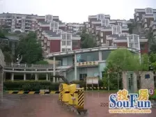 观音桥 华立天地豪园四房285万