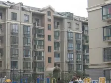 河东 靠地铁 近万达 出行方便 中间位置