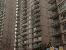 临江栋中区楼层,一线江景,高绿化好物业,带会所